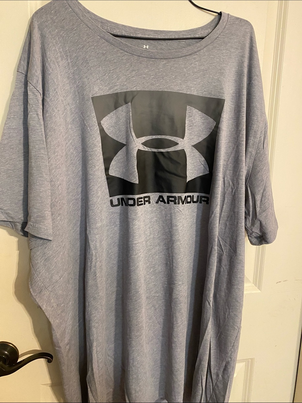 Under Armour Gray Short-Sleeve Logo Tee with Black Graphic